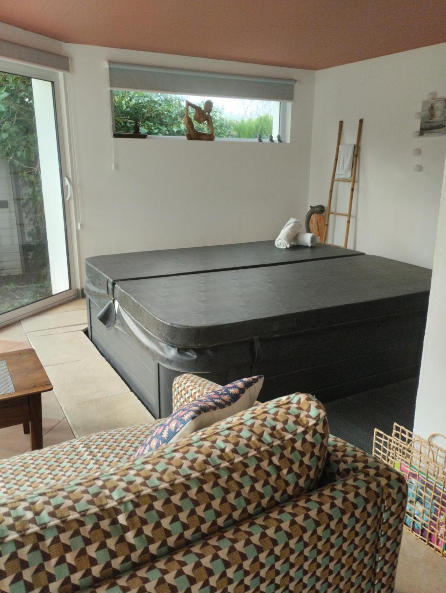 L'Eden Naturiste Spas Challans Luaran gambar